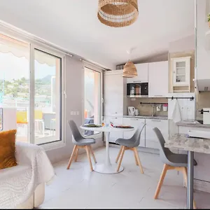 2p - Terrasse - Parking - Menton